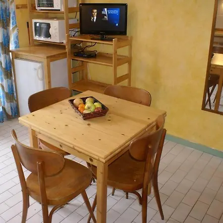 12, Port Venus Au Village Naturiste Agde