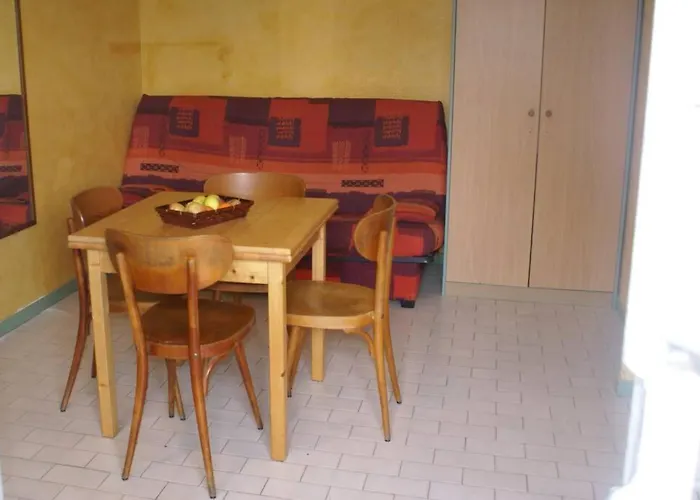 12, Port Venus Au Village Naturiste Agde
